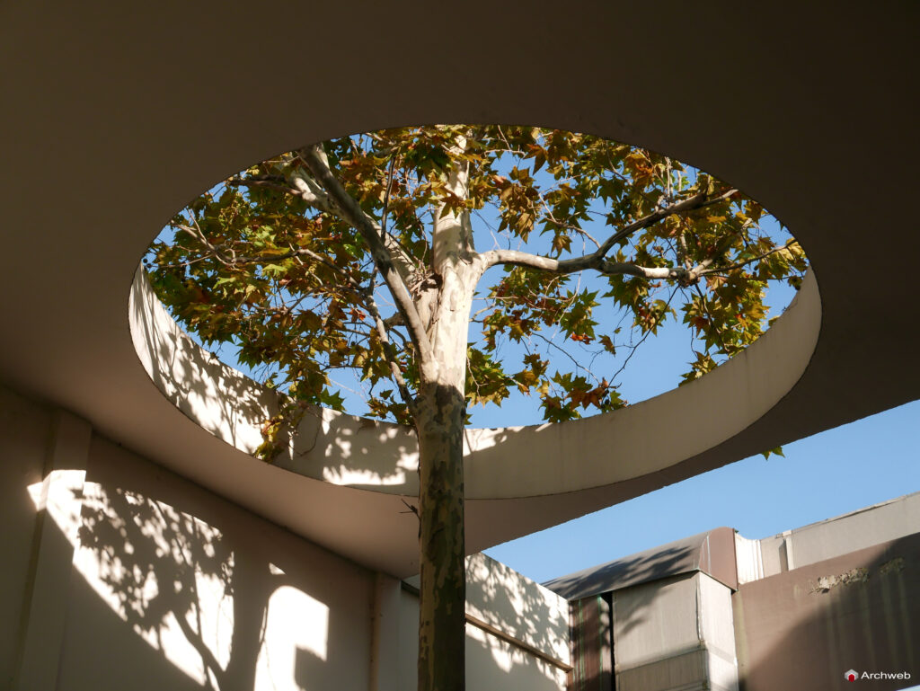 Padiglione Esprit Nouveau a Bologna. Fotografie esterni © Archweb.com