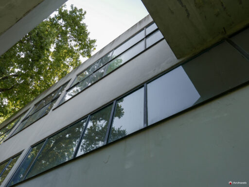 Padiglione Esprit Nouveau a Bologna. Fotografie esterni © Archweb.com