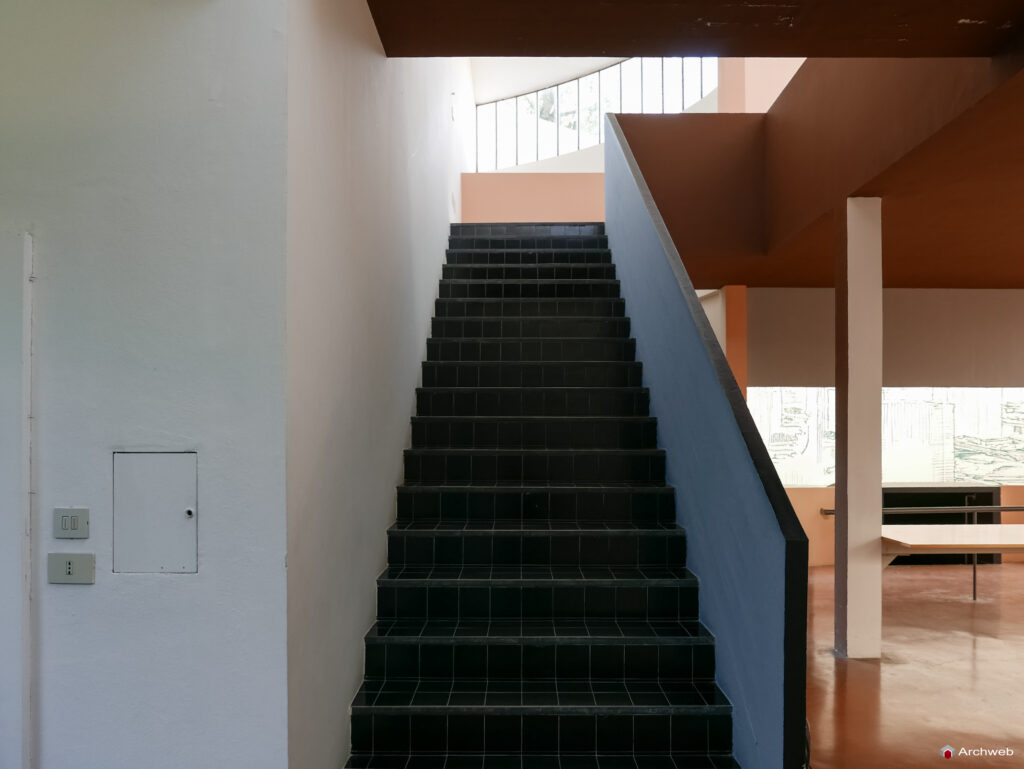 Padiglione Esprit Nouveau a Bologna. Fotografie interni © Archweb.com