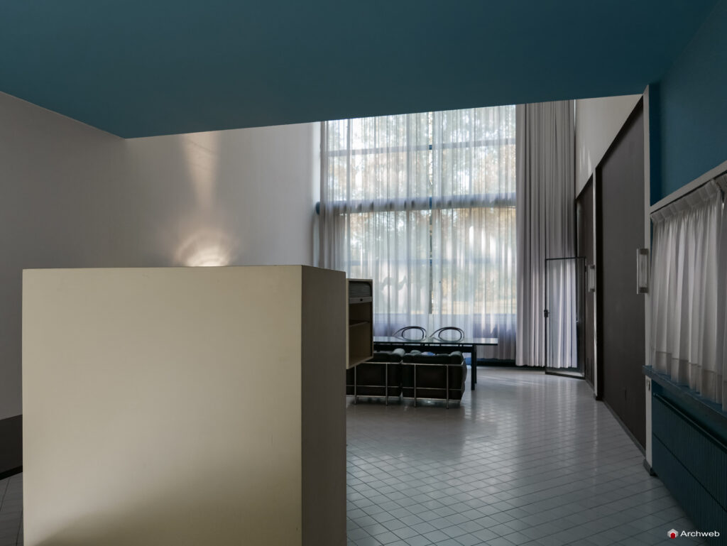 Padiglione Esprit Nouveau a Bologna. Fotografie interni © Archweb.com