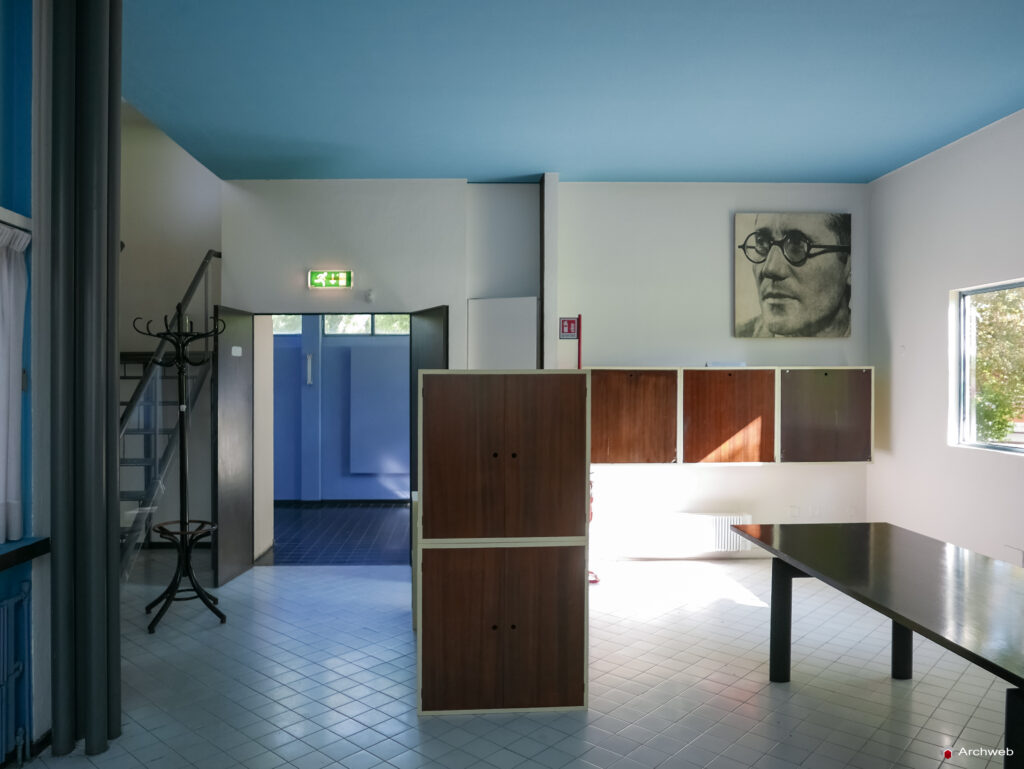 Padiglione Esprit Nouveau a Bologna. Fotografie interni © Archweb.com