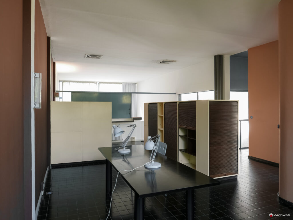Padiglione Esprit Nouveau a Bologna. Fotografie interni © Archweb.com
