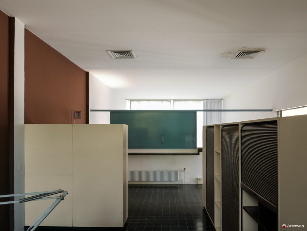 Padiglione Esprit Nouveau a Bologna. Fotografie interni © Archweb.com