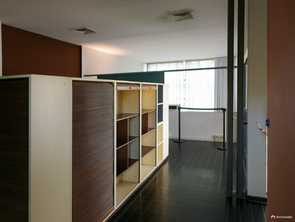 Padiglione Esprit Nouveau a Bologna. Fotografie interni © Archweb.com