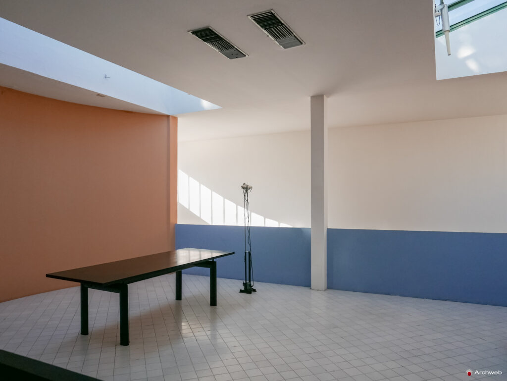 Padiglione Esprit Nouveau a Bologna. Fotografie interni © Archweb.com