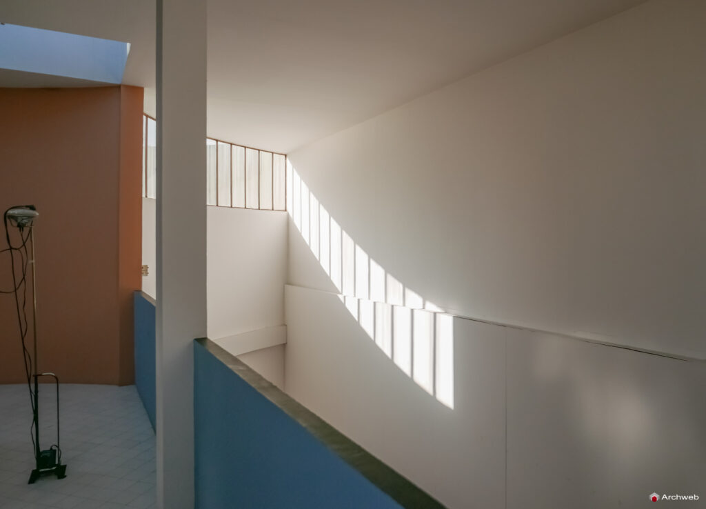 Padiglione Esprit Nouveau a Bologna. Fotografie interni © Archweb.com