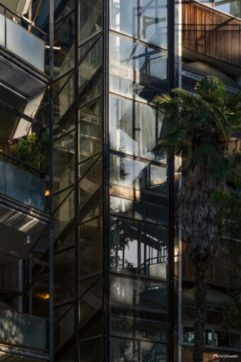 Palazzine in Via Gomenizza di Venturino Ventura. Fotografie © Archweb.com
