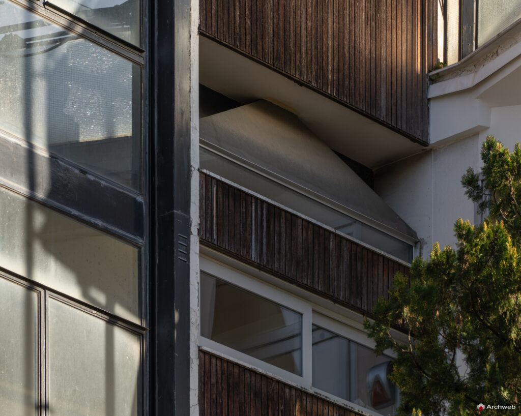 Palazzine in Via Gomenizza di Venturino Ventura. Fotografie © Archweb.com