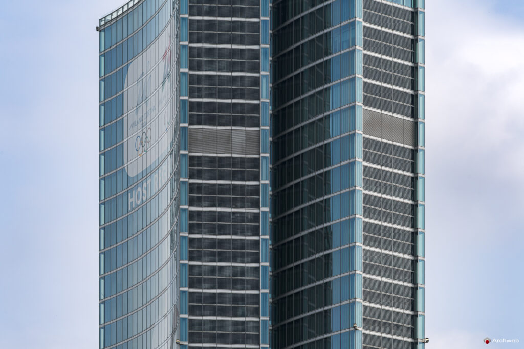 Palazzo Lombardia a Milano. Fotografie © Archweb.com