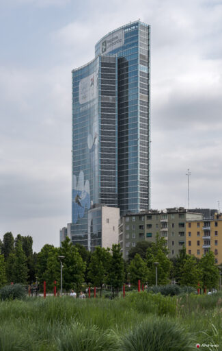 Palazzo Lombardia a Milano. Fotografie © Archweb.com