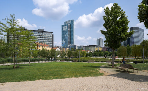 Palazzo Lombardia a Milano. Fotografie © Archweb.com