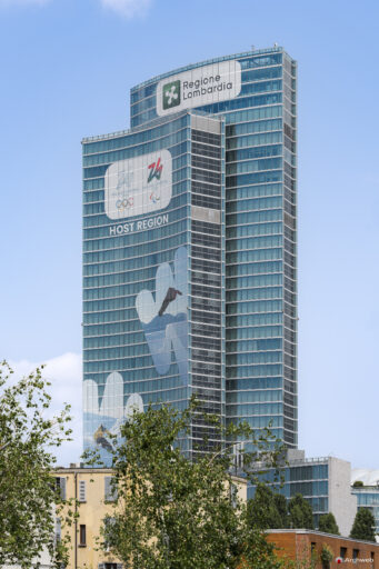 Palazzo Lombardia a Milano. Fotografie © Archweb.com