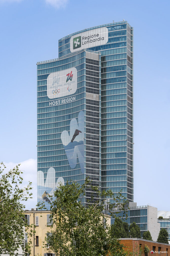 Palazzo Lombardia a Milano. Fotografie © Archweb.com