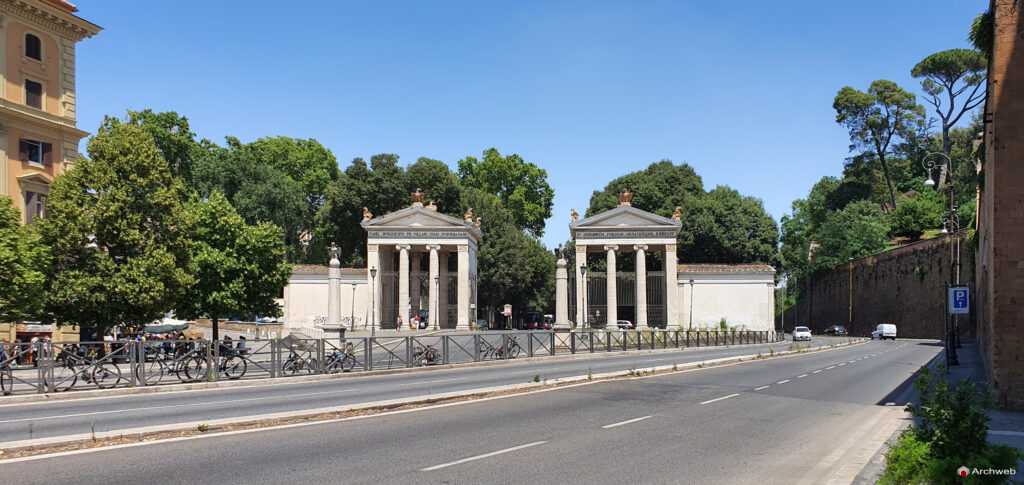 Propilei Greci a Villa Borghese. Fotografie © Archweb.com