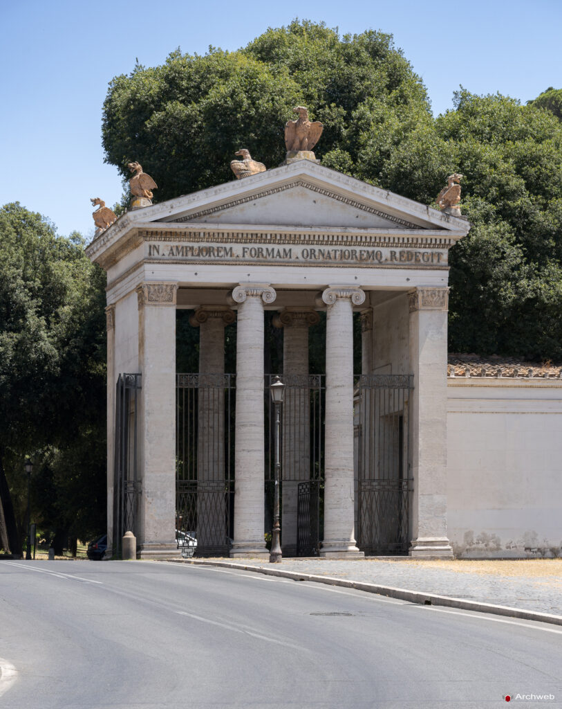 Propilei Greci a Villa Borghese. Fotografie © Archweb.com
