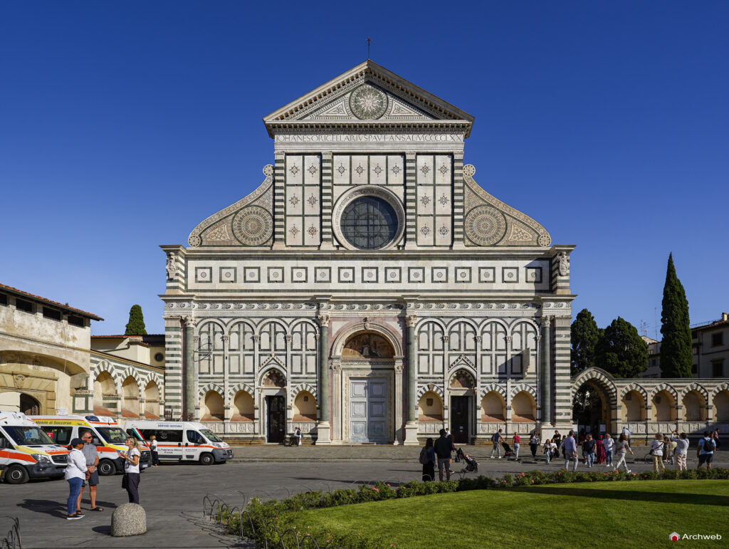 Basilica di Santa Maria Novella a Firenze. Fotografie generali e di dettaglio. Foto © Archweb.com