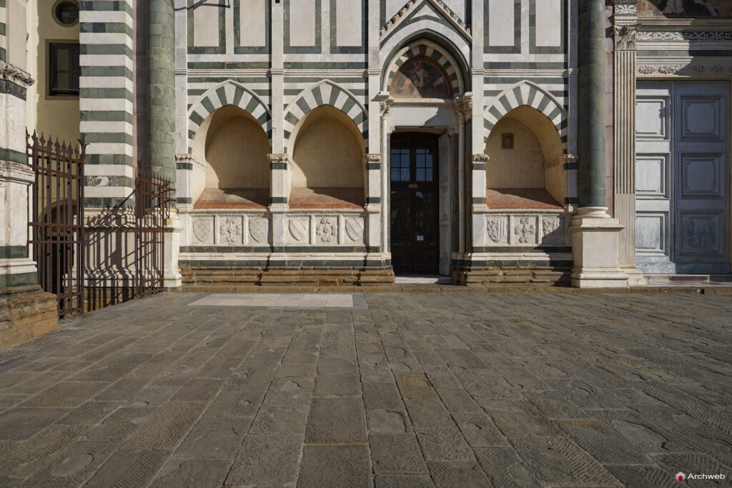 Basilica di Santa Maria Novella a Firenze. Fotografie generali e di dettaglio. Foto © Archweb.com