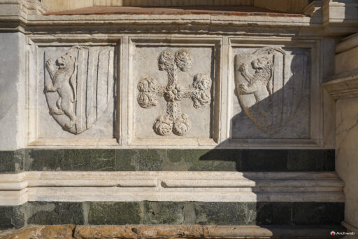 Basilica di Santa Maria Novella a Firenze. Fotografie generali e di dettaglio. Foto © Archweb.com