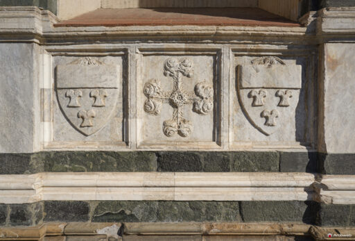 Basilica di Santa Maria Novella a Firenze. Fotografie generali e di dettaglio. Foto © Archweb.com