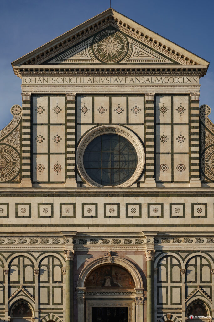 Basilica di Santa Maria Novella a Firenze. Fotografie generali e di dettaglio. Foto © Archweb.com