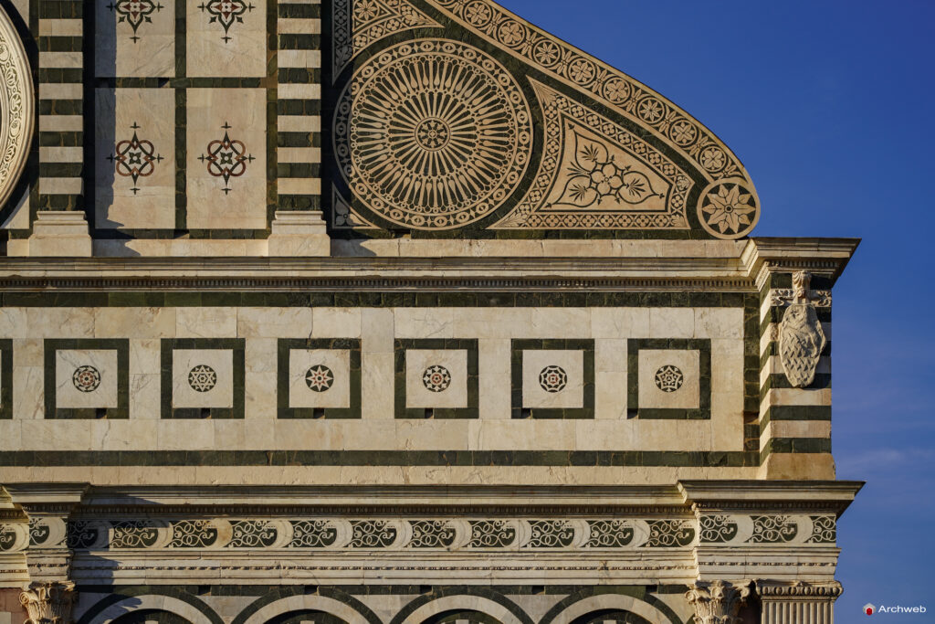Basilica di Santa Maria Novella a Firenze. Fotografie generali e di dettaglio. Foto © Archweb.com