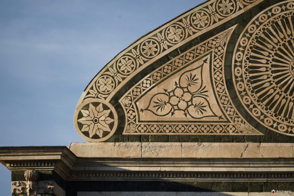 Basilica di Santa Maria Novella a Firenze. Fotografie generali e di dettaglio. Foto © Archweb.com