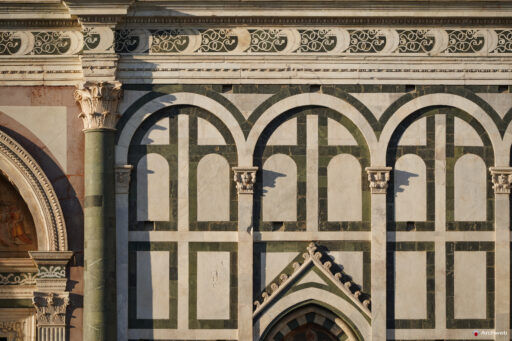 Basilica di Santa Maria Novella a Firenze. Fotografie generali e di dettaglio. Foto © Archweb.com