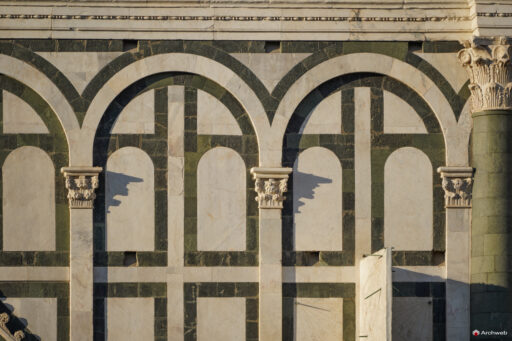 Basilica di Santa Maria Novella a Firenze. Fotografie generali e di dettaglio. Foto © Archweb.com