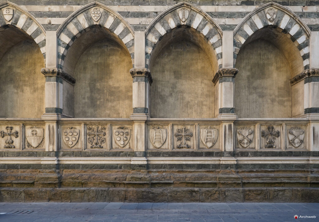 Basilica di Santa Maria Novella a Firenze. Fotografie generali e di dettaglio. Foto © Archweb.com