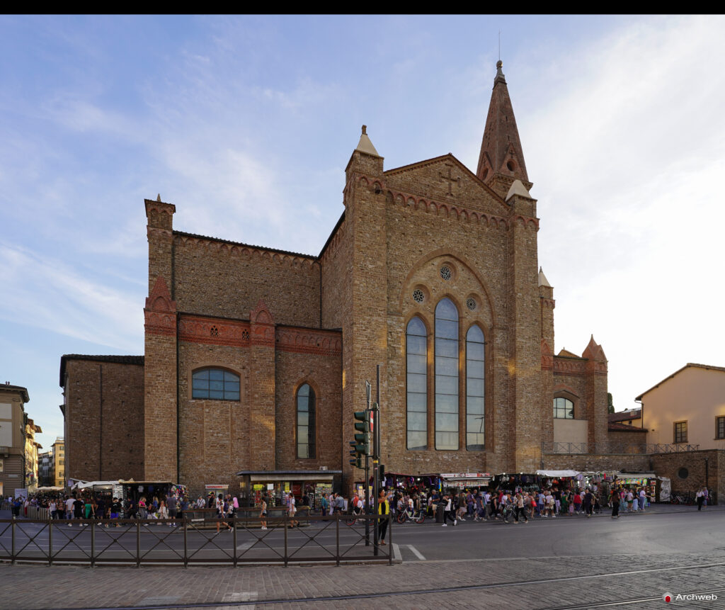 Basilica di Santa Maria Novella a Firenze. Fotografie generali e di dettaglio. Foto © Archweb.com