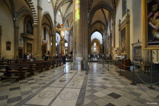 Basilica di Santa Maria Novella a Firenze. Fotografie generali e di dettaglio. Foto © Archweb.com