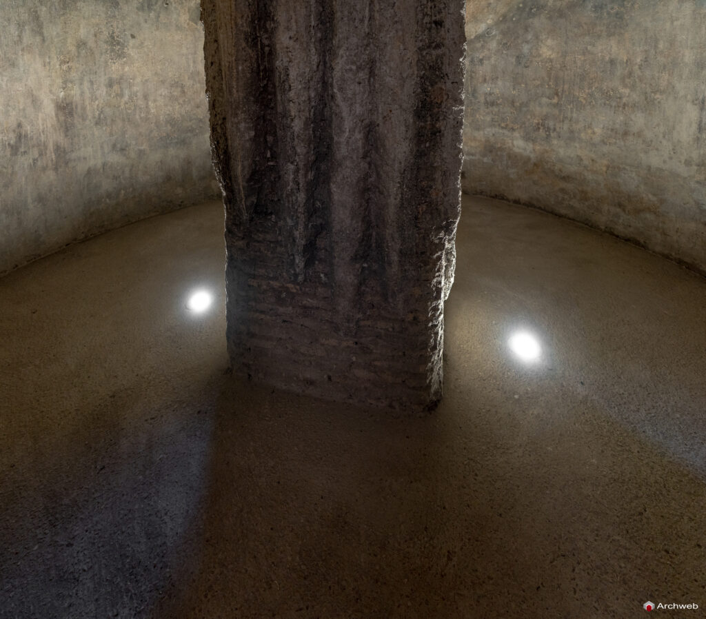Torre Moresca di Villa Torlonia a Roma. Fotografie © Archweb.com