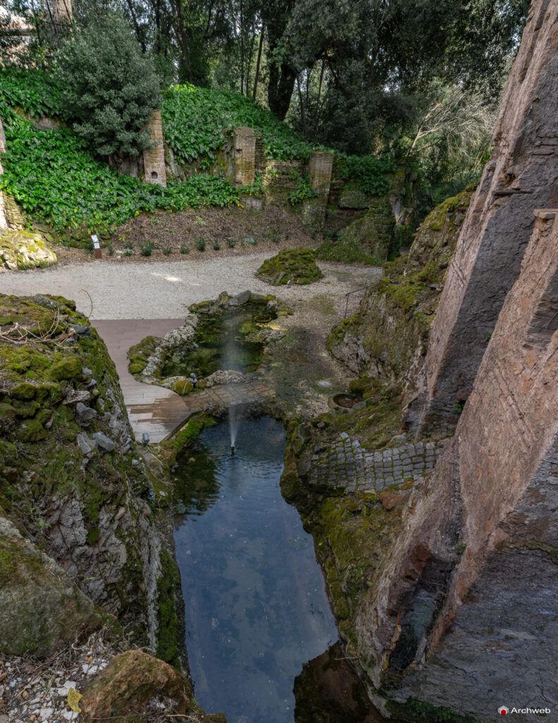 Torre Moresca di Villa Torlonia a Roma. Fotografie © Archweb.com