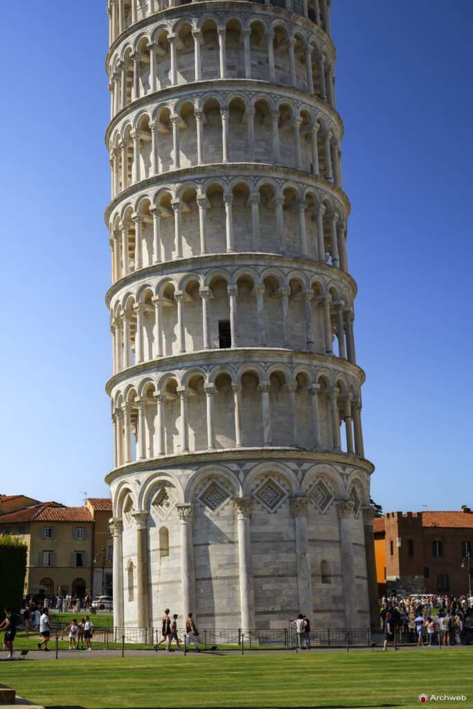 Torre di Pisa. Fotografie © Archweb.com