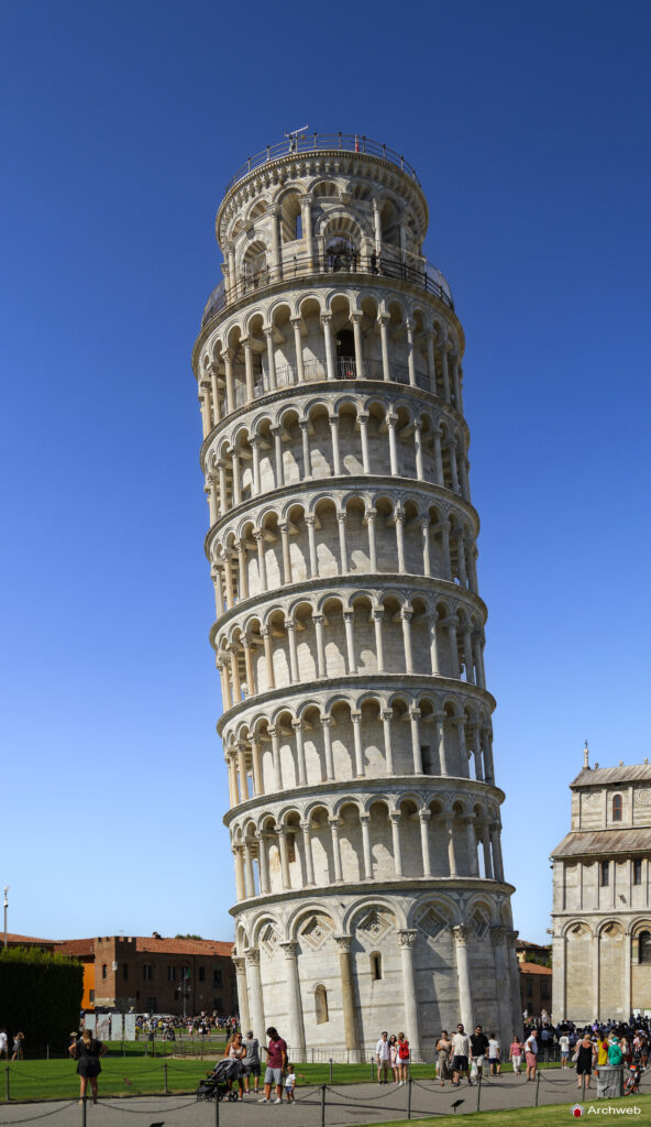 Torre di Pisa. Fotografie © Archweb.com