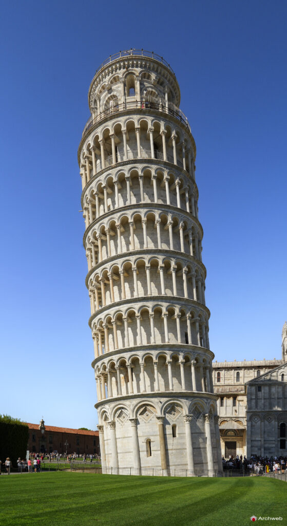 Torre di Pisa. Fotografie © Archweb.com