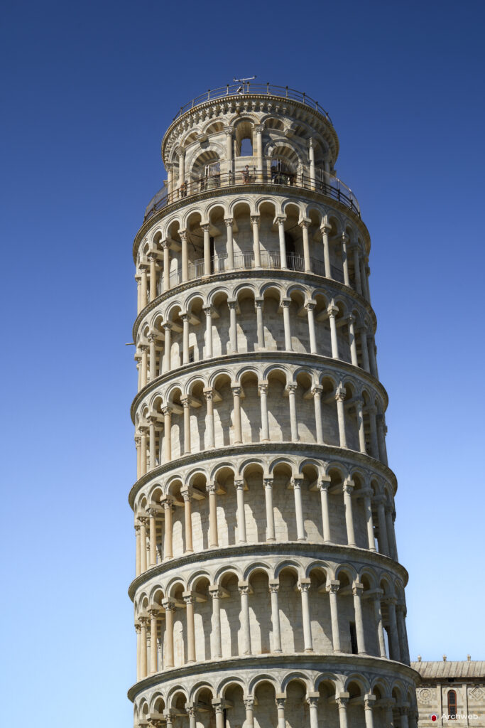 Torre di Pisa. Fotografie © Archweb.com