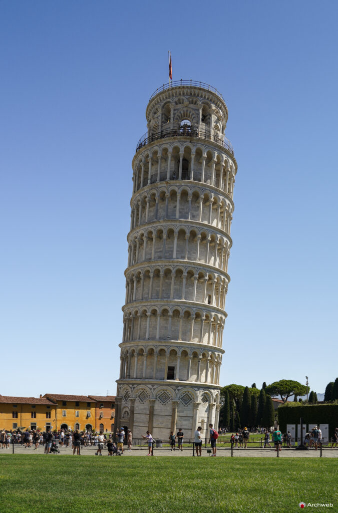 Torre di Pisa. Fotografie © Archweb.com