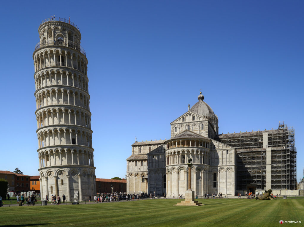 Torre di Pisa. Fotografie © Archweb.com