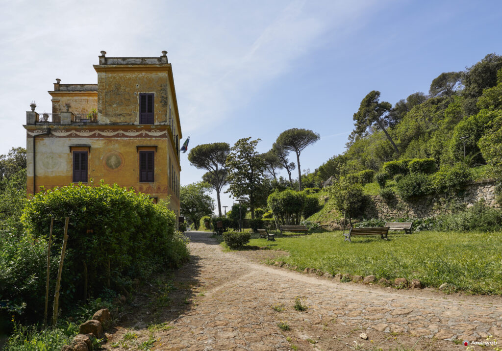 Villa Mazzanti a Roma, Fotografie della villa e del parco. Foto © Archweb.com