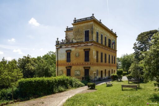 Villa Mazzanti a Roma, Fotografie della villa e del parco. Foto © Archweb.com