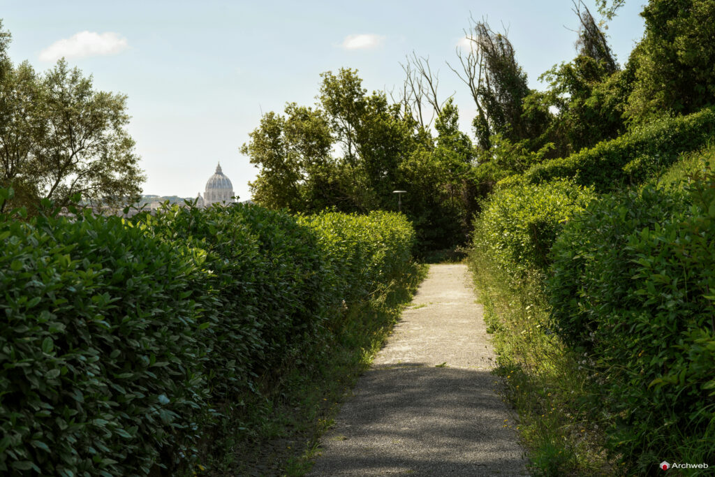 Villa Mazzanti a Roma, Fotografie della villa e del parco. Foto © Archweb.com