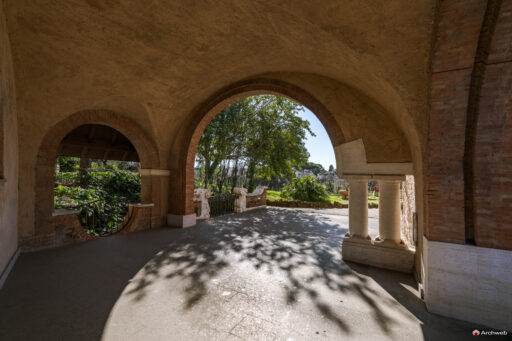 Villa Torlonia a Roma. Foto © Archweb.com