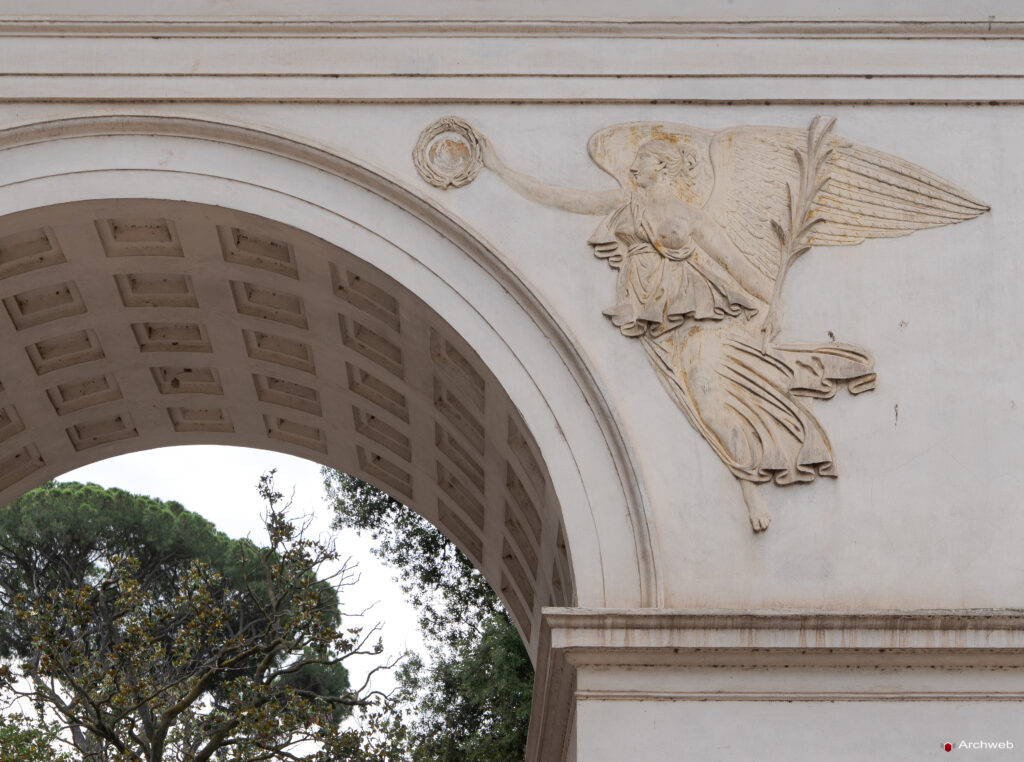 Arco romano a Villa Borghese