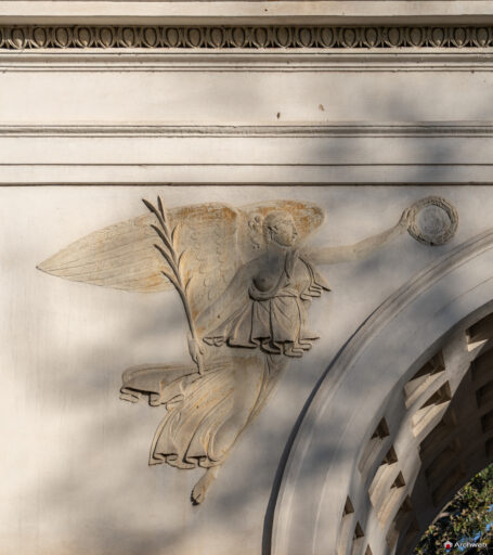 Arco romano a Villa Borghese