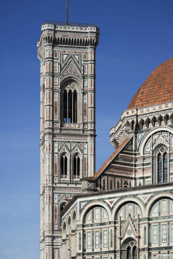 Campanile di Giotto a Firenze. Fotografie © Archweb.com