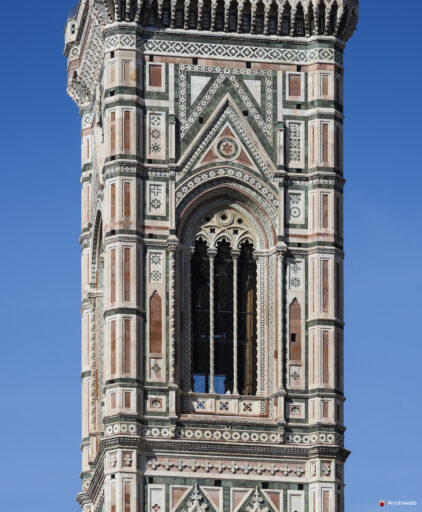 Campanile di Giotto a Firenze. Fotografie © Archweb.com