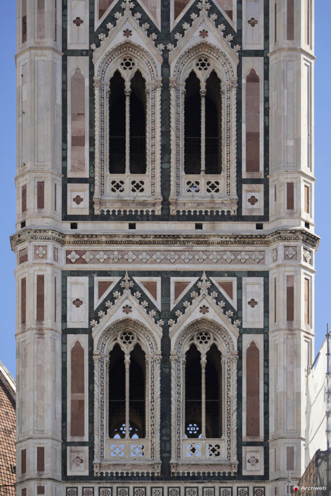 Campanile di Giotto a Firenze. Fotografie © Archweb.com