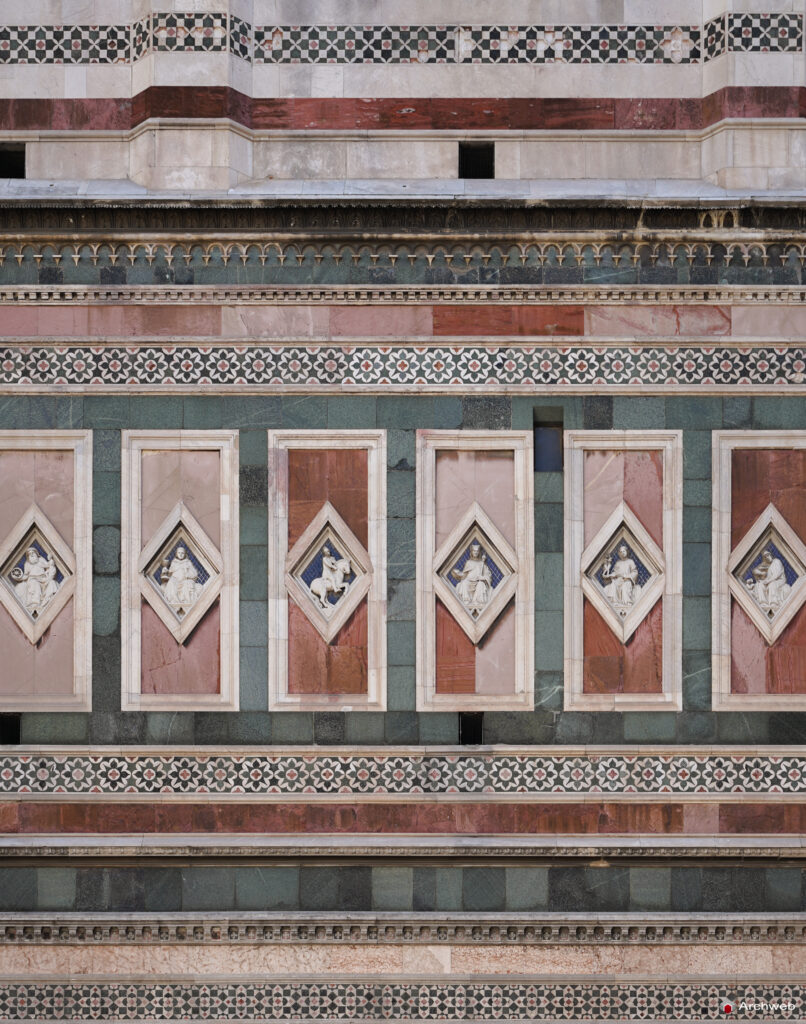 Campanile di Giotto a Firenze. Fotografie © Archweb.com