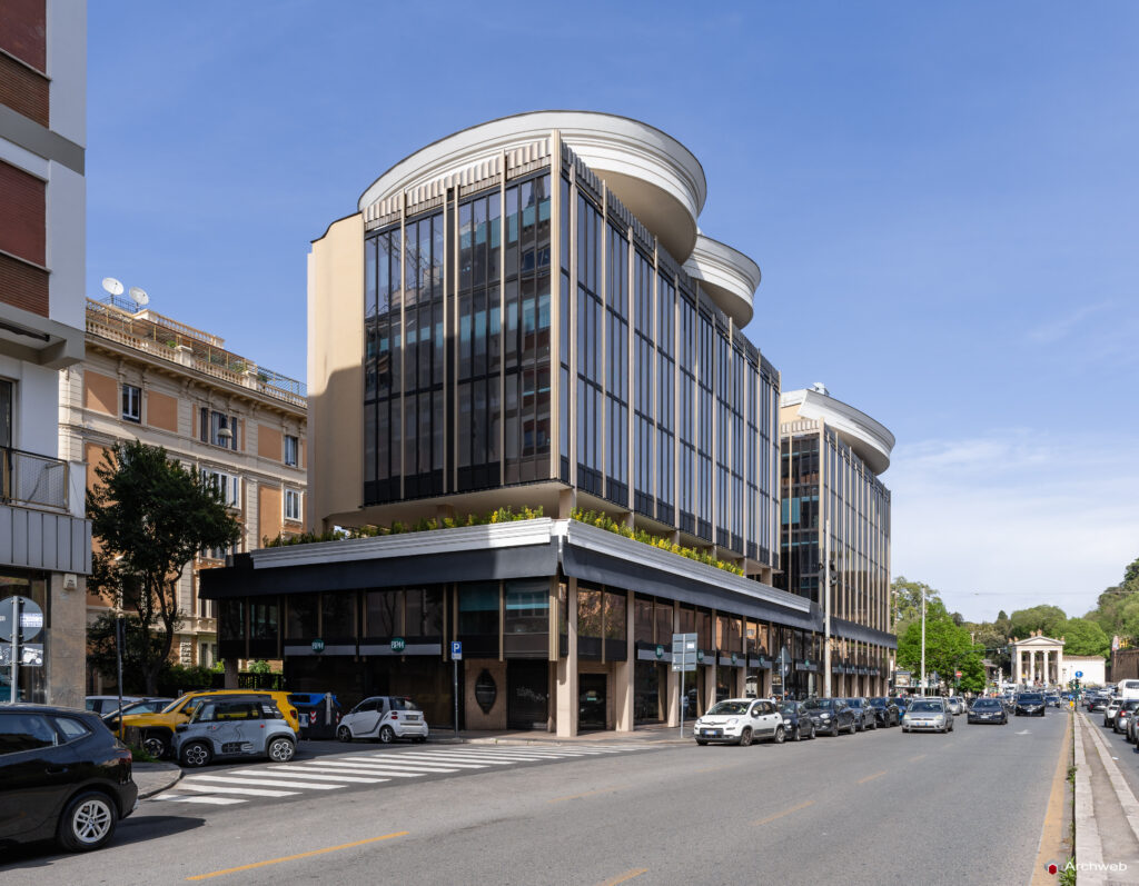 Il complesso per uffici a Piazzale Flaminio. Progetto di Luigi Moretti. Fotografie © Archweb.com